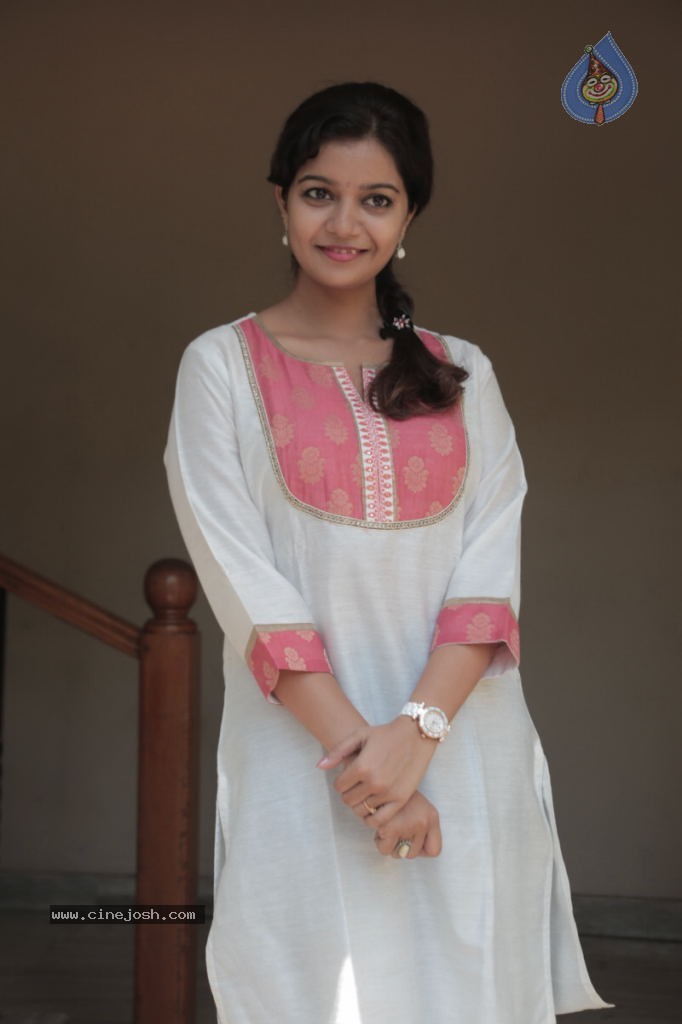 Swathi Latest Stills - 2 / 84 photos