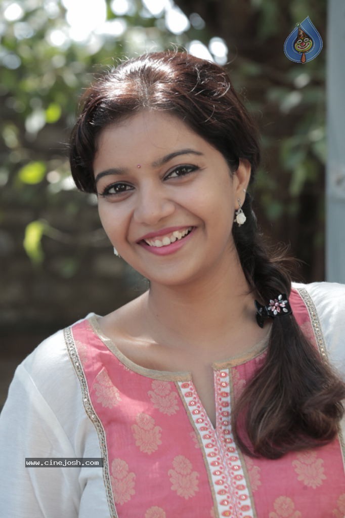 Swathi Latest Stills - 13 / 84 photos