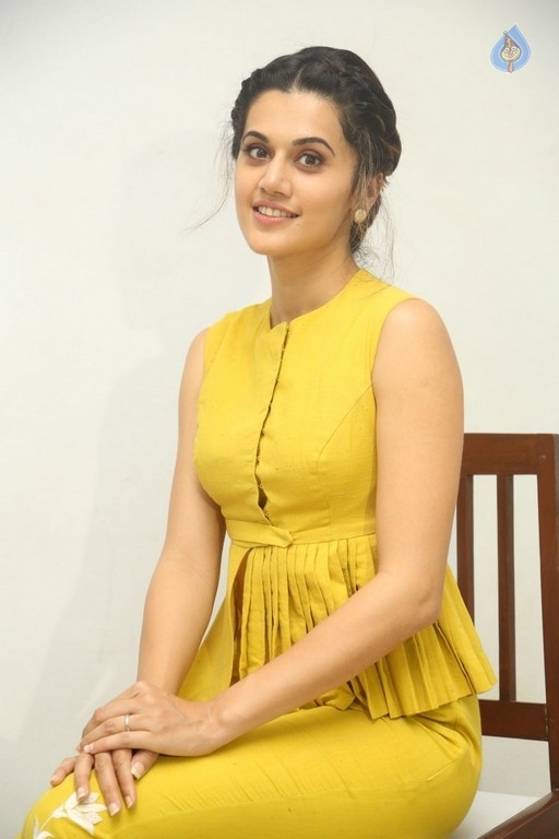 Taapsee Pannu Photos - 7 / 31 photos