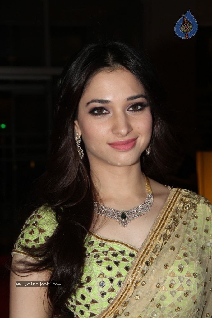 Tamanna Hot Pics - 7 / 97 photos