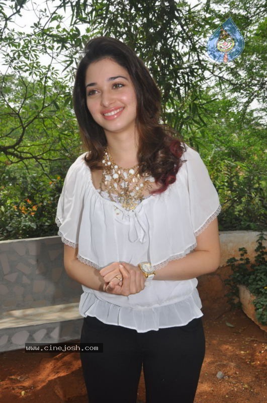 Tamanna Latest Stills - 4 / 30 photos