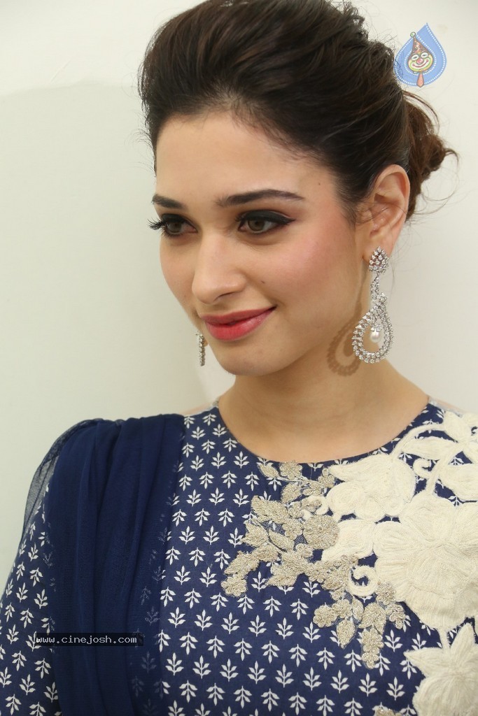 Tamanna New Pics - 16 / 102 photos