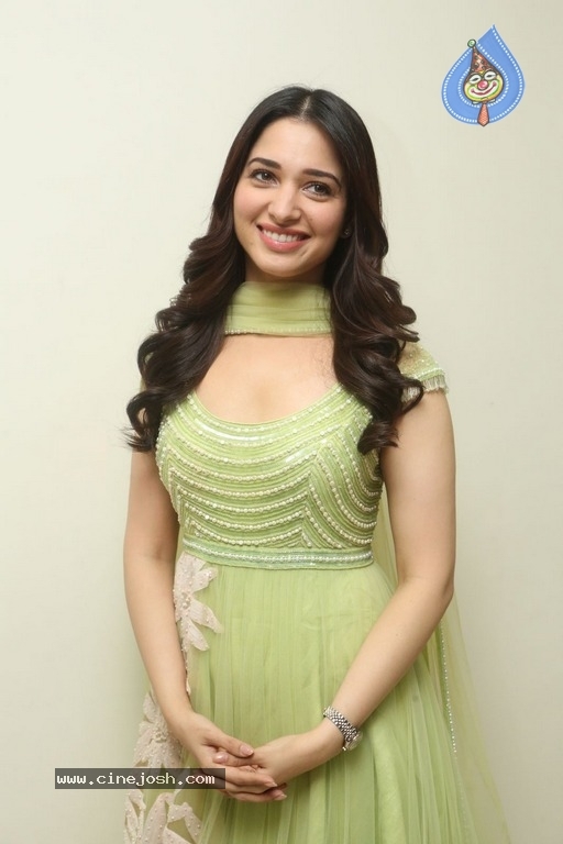 Tamanna New Pics - 16 / 19 photos