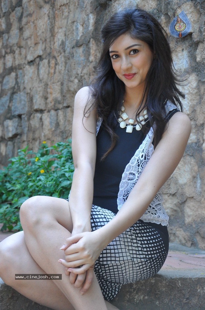 Tanvi Vyas New Gallery - 18 / 118 photos