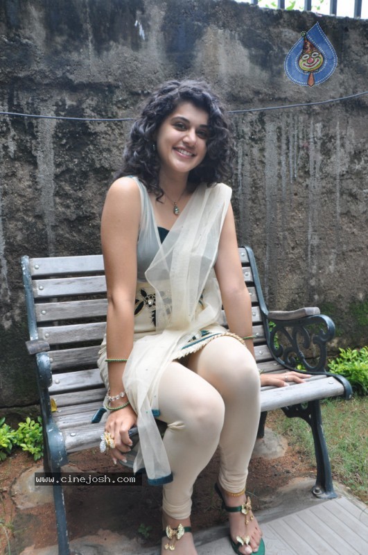 Tapsee Latest Gallery - 4 / 64 photos