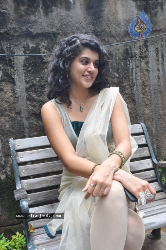 Tapsee Latest Gallery - 8 / 64 photos