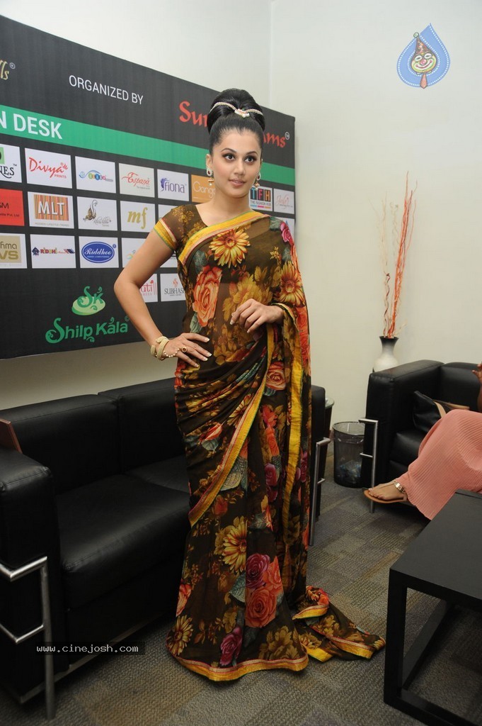 Tapsee New Pics - 15 / 102 photos