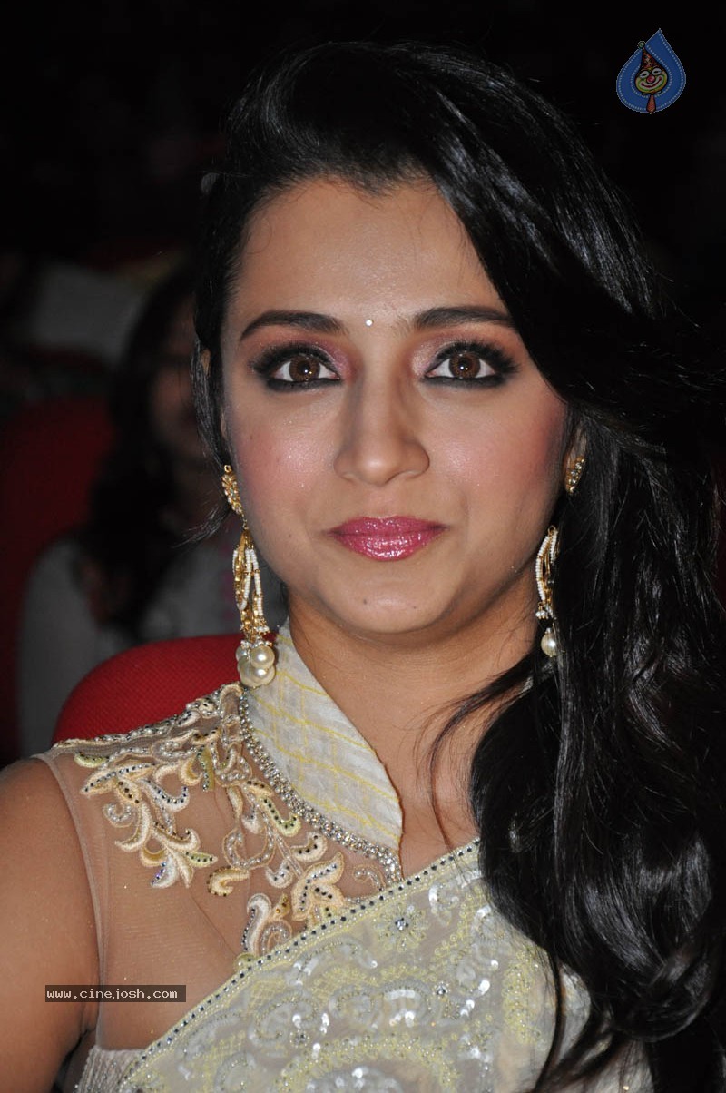 Trisha New Stills - 1 / 58 photos