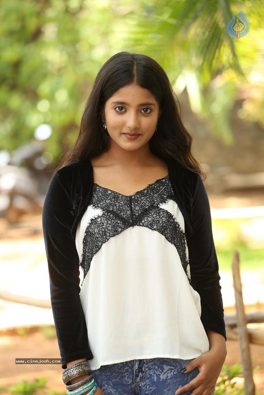 Ulka Gupta New Photos - 16 / 84 photos