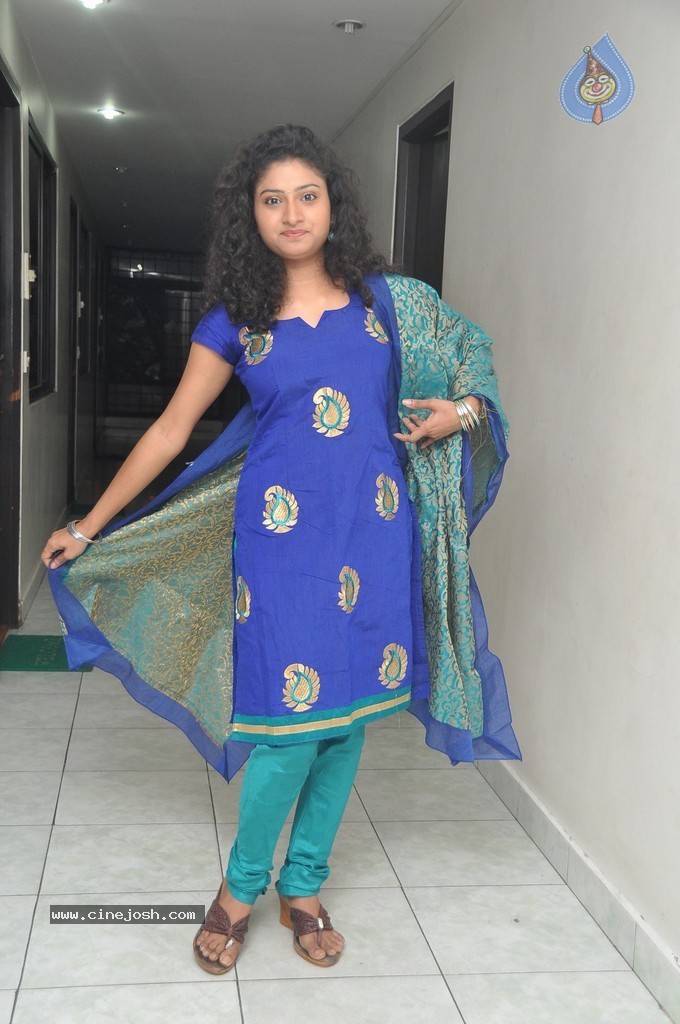 Vishnu Priya Latest Pics - 16 / 58 photos