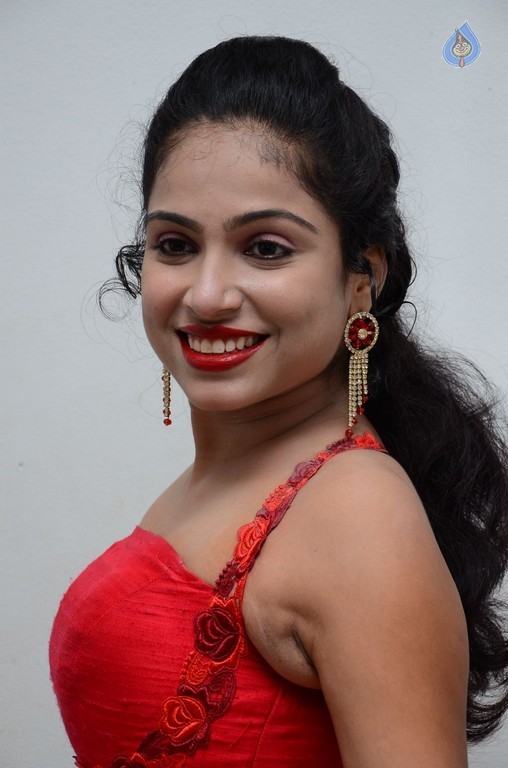 Vrushali New Photos - 18 / 42 photos