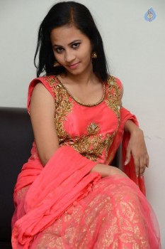 Aasha Rakul Hot Photos - 13 of 42