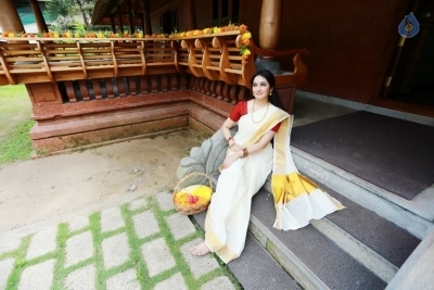 Aavaana Tamil Actress New Photos - 5 of 9