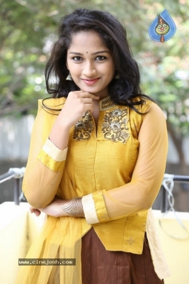 Actress Ambika Photos - 18 of 21