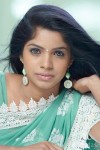 actress-divya-photos