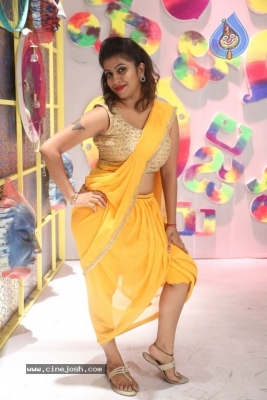 Actress Geethanjali New Images - 14 of 20