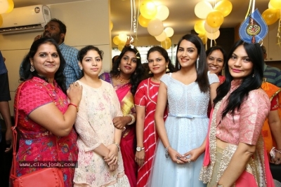 Actress Himaja Inaugurates BeYou Salon at Suchitra - 13 of 20