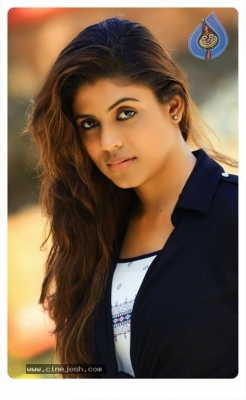 Actress Iniya Photoshoot - 1 of 6