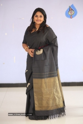 Actress Nirosha Pics - 7 of 21