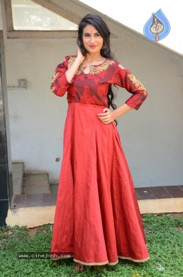 Actress Priya Images - 7 of 9