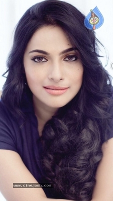 Actress Rethika Srinivas Photos - 1 of 16