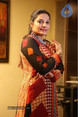 Actress Rethika Srinivas Photos - 4 of 16
