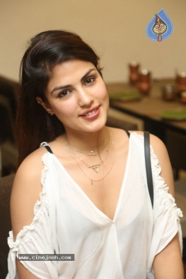 Actress Riya Images - 11 of 21