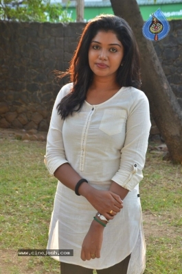 Actress Riythvika Photoshoot - 4 of 12