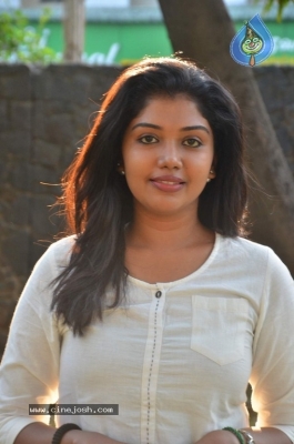 Actress Riythvika Photoshoot - 10 of 12