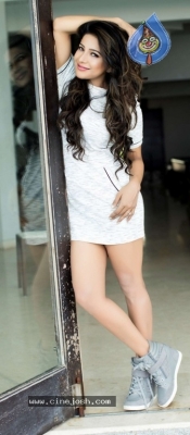 Actress Sakshi Agarwal Photos - 9 of 9