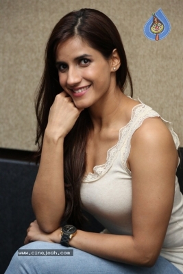 Actress Shivani Singh Photos - 15 of 21