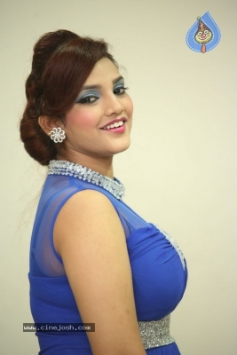 Actress Sk Attiya Photos - 13 of 21