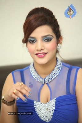 Actress Sk Attiya Photos - 14 of 21