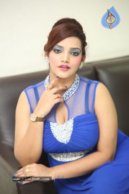Actress Sk Attiya Photos - 20 of 21
