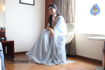 Actresses Riya Suman Pics - 7 of 8