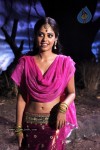 bindu-madhavi-new-photo-stills