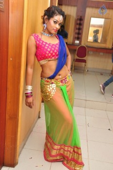 Dancer Nisha New Pics - 27 of 42