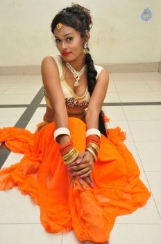 Dancer Nisha Photos - 15 of 57