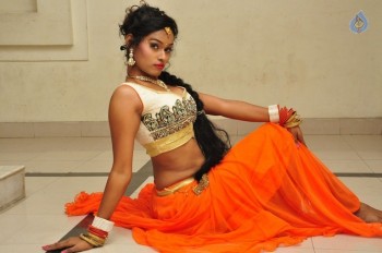 Dancer Nisha Photos - 18 of 57