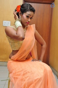 Dancer Nisha Pics - 12 of 18