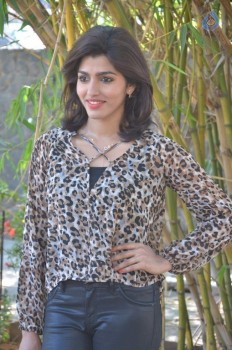 Dhansika Latest Photos - 11 of 21