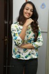 ester-noronha-latest-stills