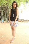 ester-noronha-new-photos