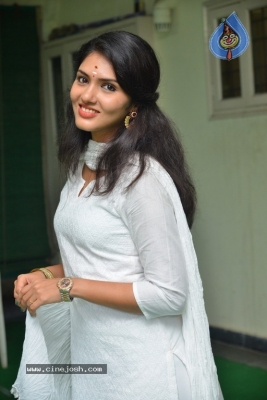 Gayathri Suresh Photos - 16 of 18