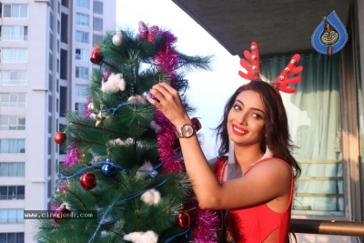 Heena Panchal Christmas Photo Shoot - 5 of 21