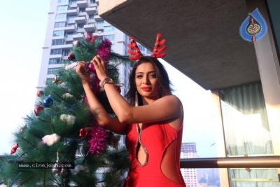Heena Panchal Christmas Photo Shoot - 18 of 21