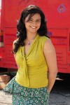 isha-chawla-high-resolution-stills