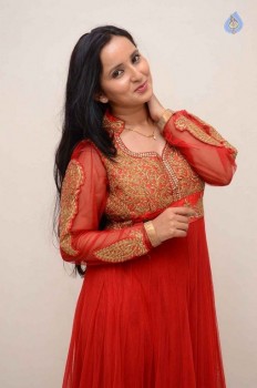 Ishika Singh Latest Photos - 18 of 33