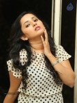 ishika-singh-new-photos