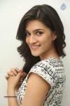 kriti-sanon-latest-photos